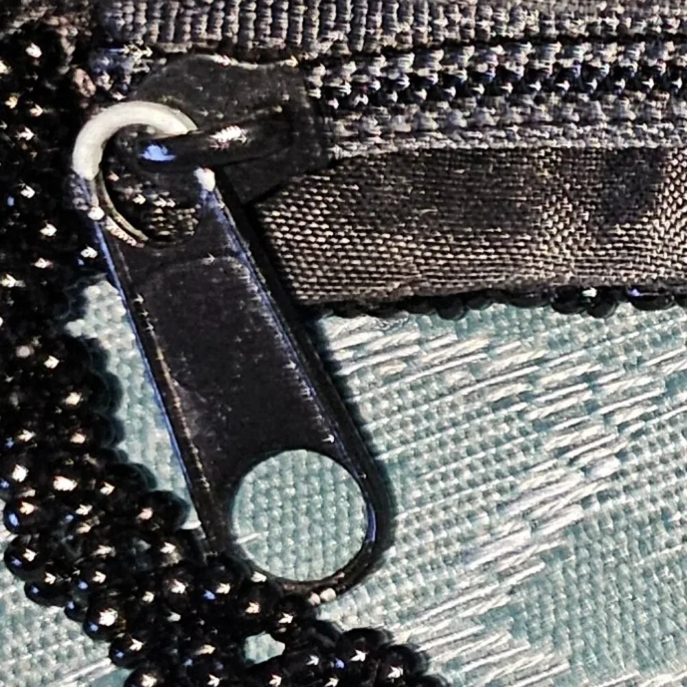 ERMO COLLECTION BEADED CROSSBODY BAG FEATURING PALM TREE and SAILBOAT MOTIF - Picture 5 of 8